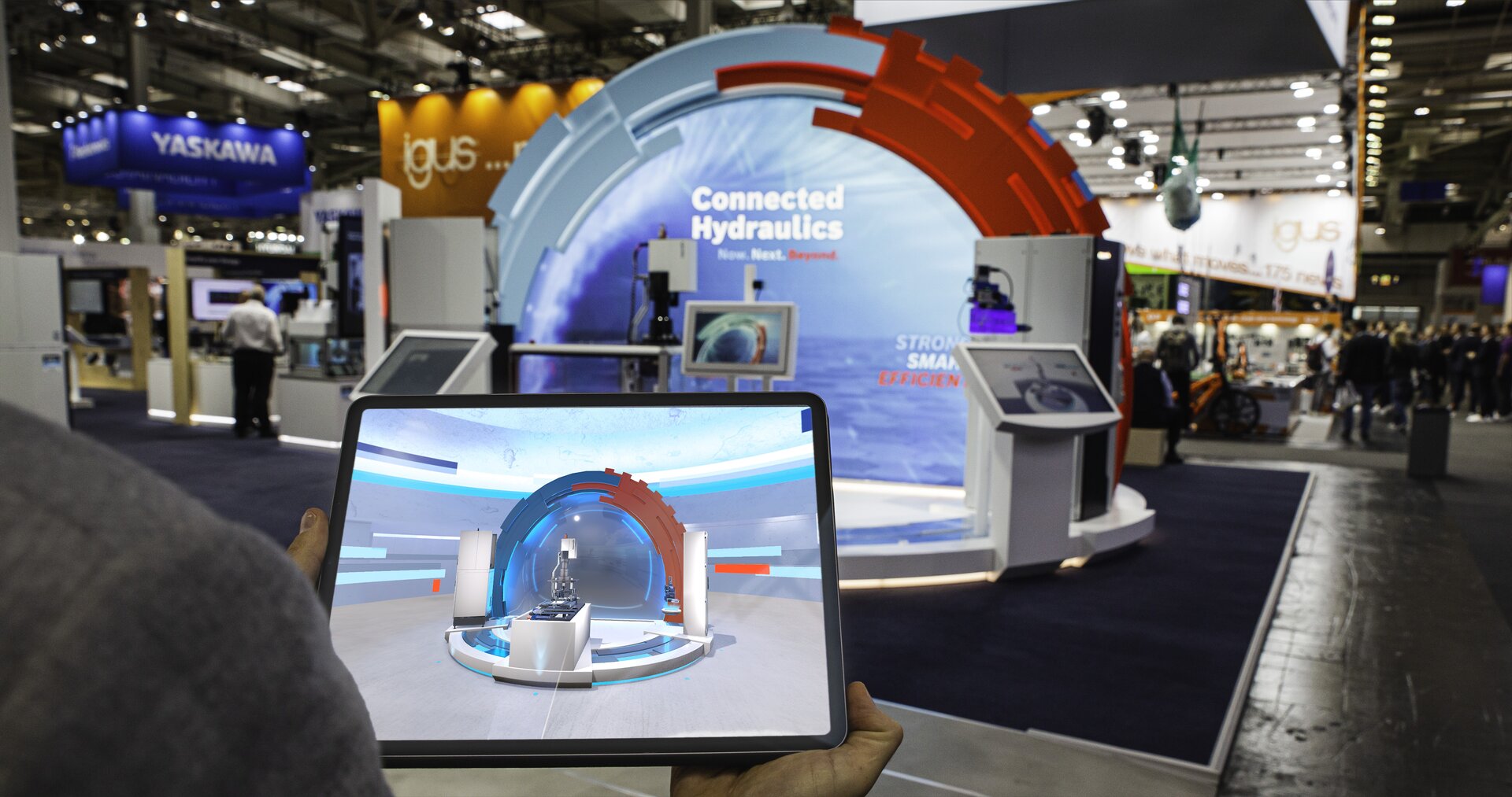 Bosch highlight exhibit: In the foreground tablet showing the digital twin of the exhibit - sales digitization